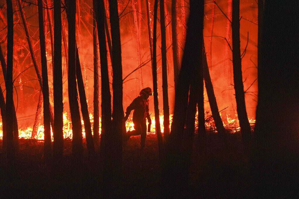 APTOPIX Portugal Wildfires